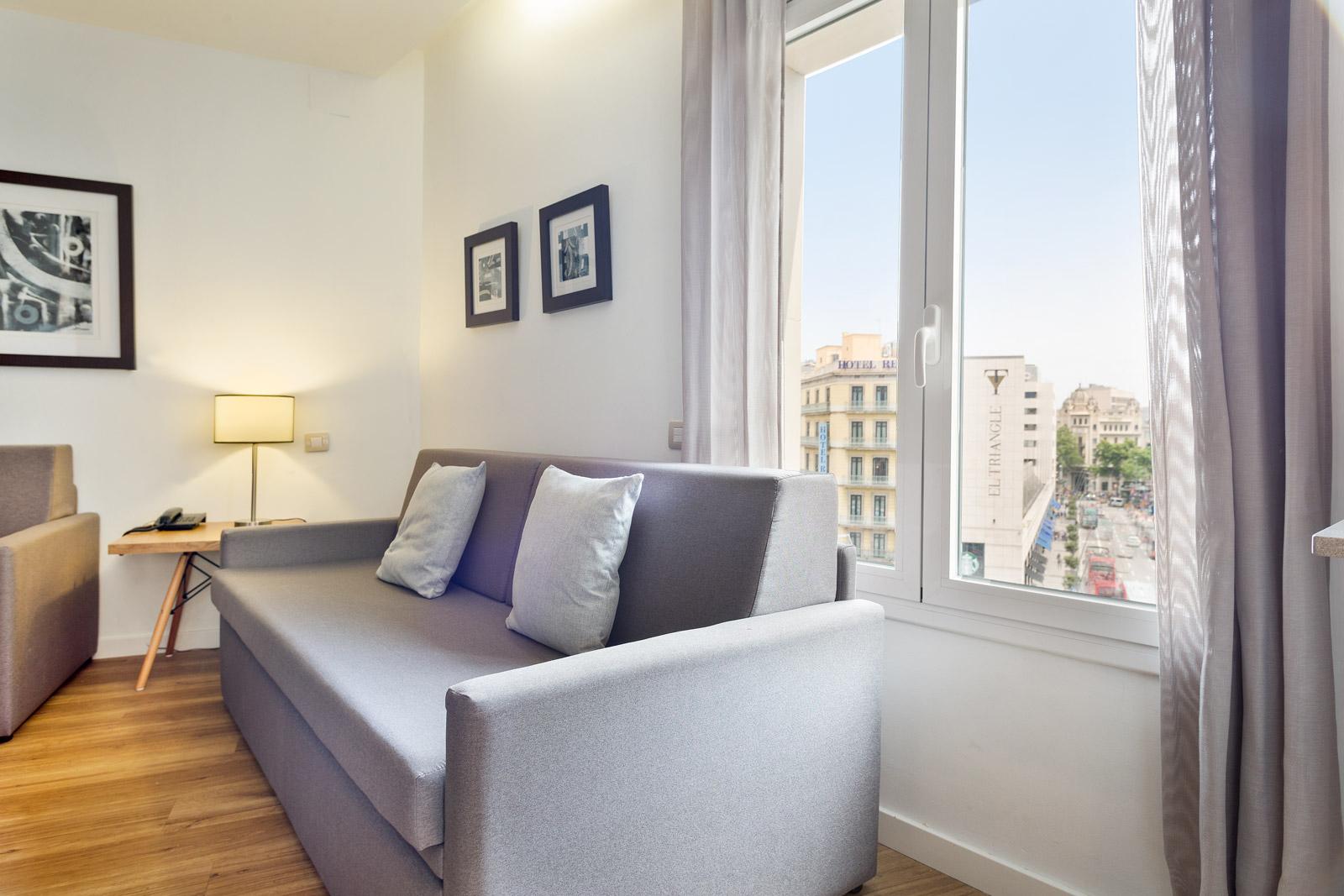 Amister Apartments Барселона Экстерьер фото