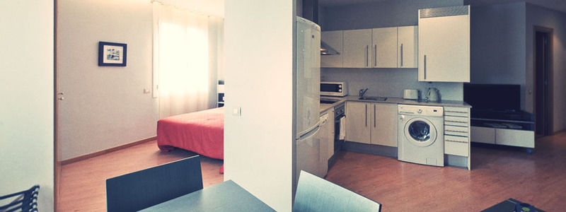 Amister Apartments Барселона Экстерьер фото